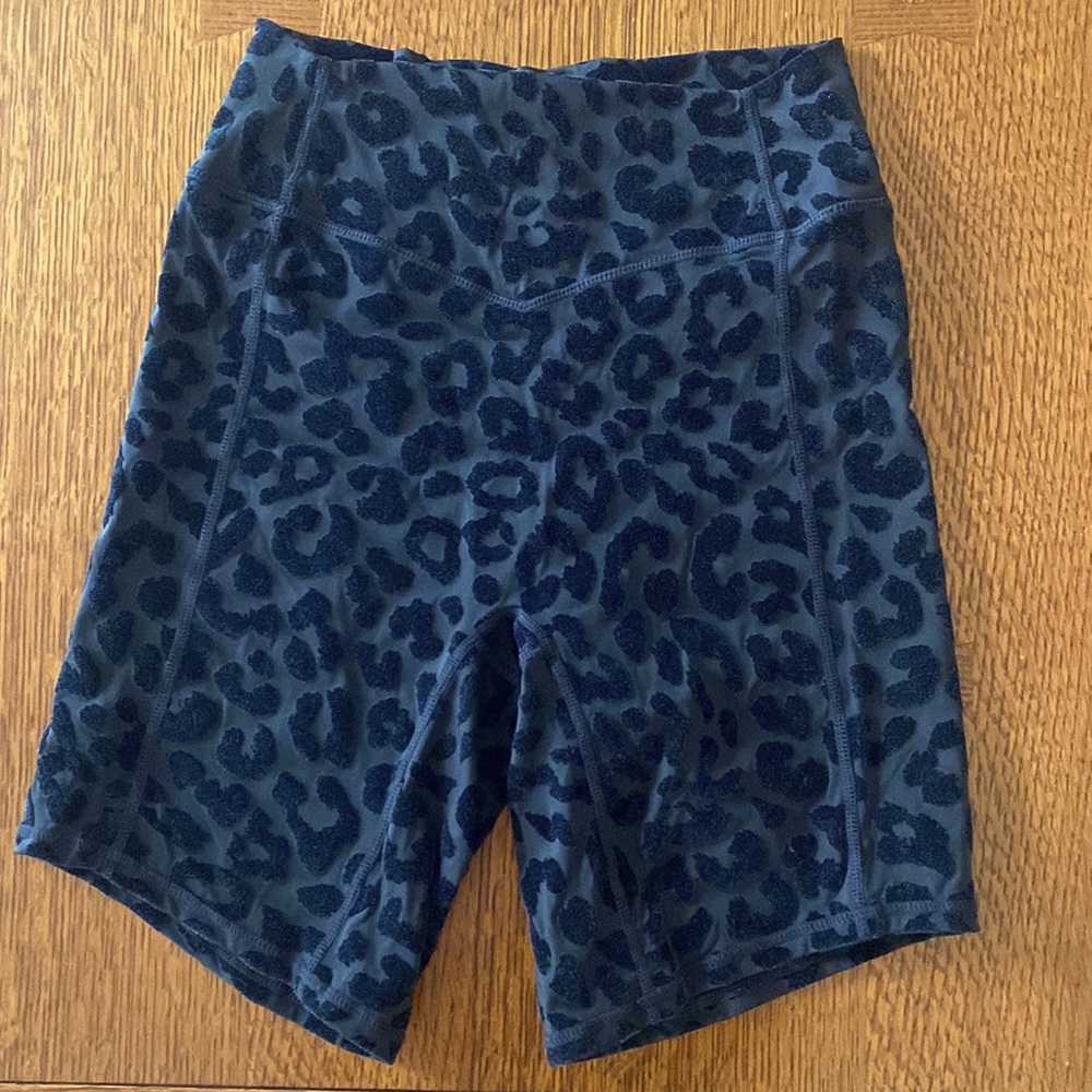 Balance Athletica Kingdom Black Cheetah Rider short